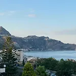 La Joya Sileno Nyaraló Giardini Naxos