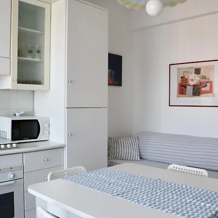 La Joya Sileno Nyaraló Giardini Naxos