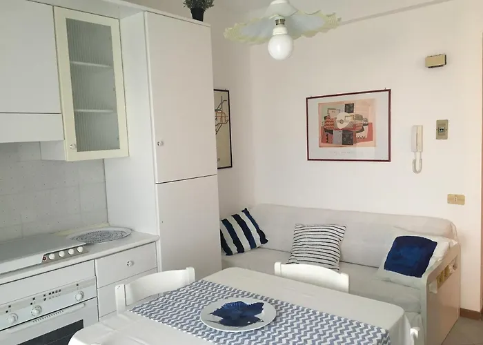 La Joya Sileno * Giardini Naxos